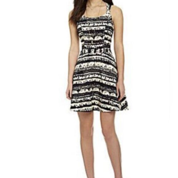 Jessica Simpson Fit & Flare Dress with Back Cutout in Black & Tan Tribal - 3/4 - Picture 1 of 6